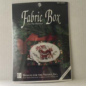 Designs/Needle FABRIC BOX Xstitch Santa Reindeer